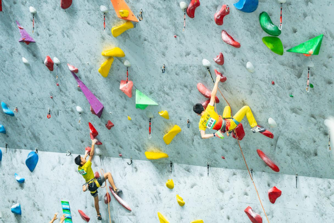 榜样领航 筑梦未来丨2025年广西青少年攀岩锦标赛圆满完赛(图1)