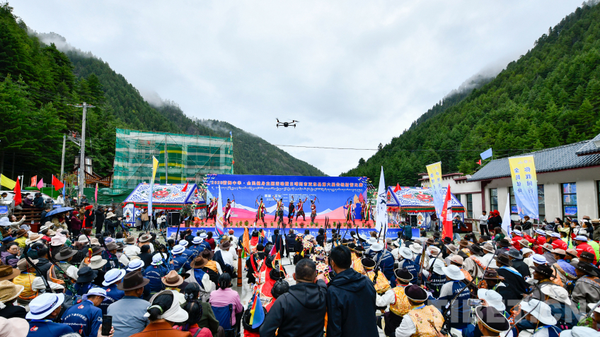 箭已上弦!这一传统射箭比赛在边城亚东开赛(图2)