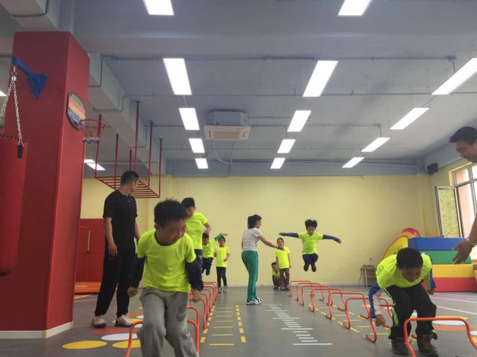 广东省第一届大学生体适能锦标赛举办(图1) 广东省第一届大学生体适能锦标赛举办