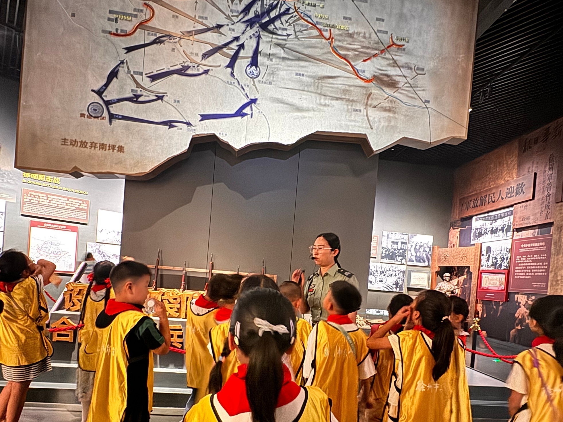 中国大陆动漫《开局地摊卖大力》第14集免费在线观看高清完整版-蚂蚁影视