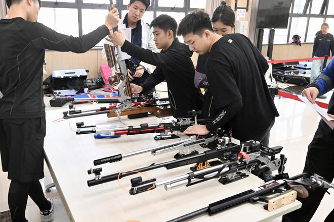 317名青少年射手激战成都洛杉矶奥运会步枪阵容有望从中产生(图2)