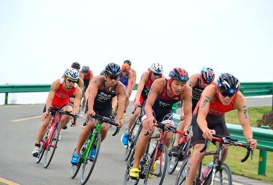 路线兴·泉滴水湖大铁铁人三项赛