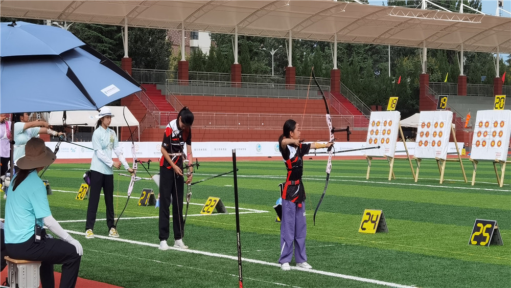 聚焦北京市青少年U系列射箭冠军赛:丰台小将豪取14金13银12铜(图1) 聚焦北京市青少年U系列射箭冠军赛:丰台小将豪取14金13银12铜